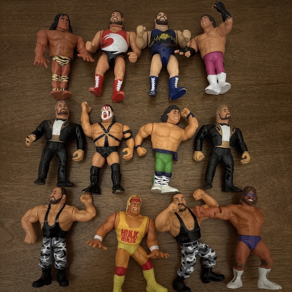 WWF / WWE Wrestling Action Figure Mixed Lot – 12 Figures - 90s -  HULK - Hasbro